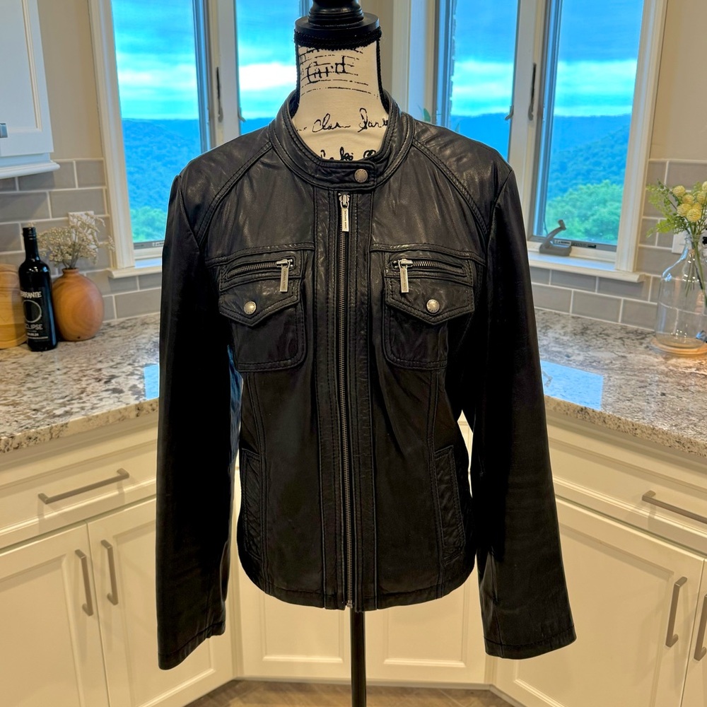 Michael Kors Women’s Biker Style Leather Jacket. Size XL. Gunmetal trim.